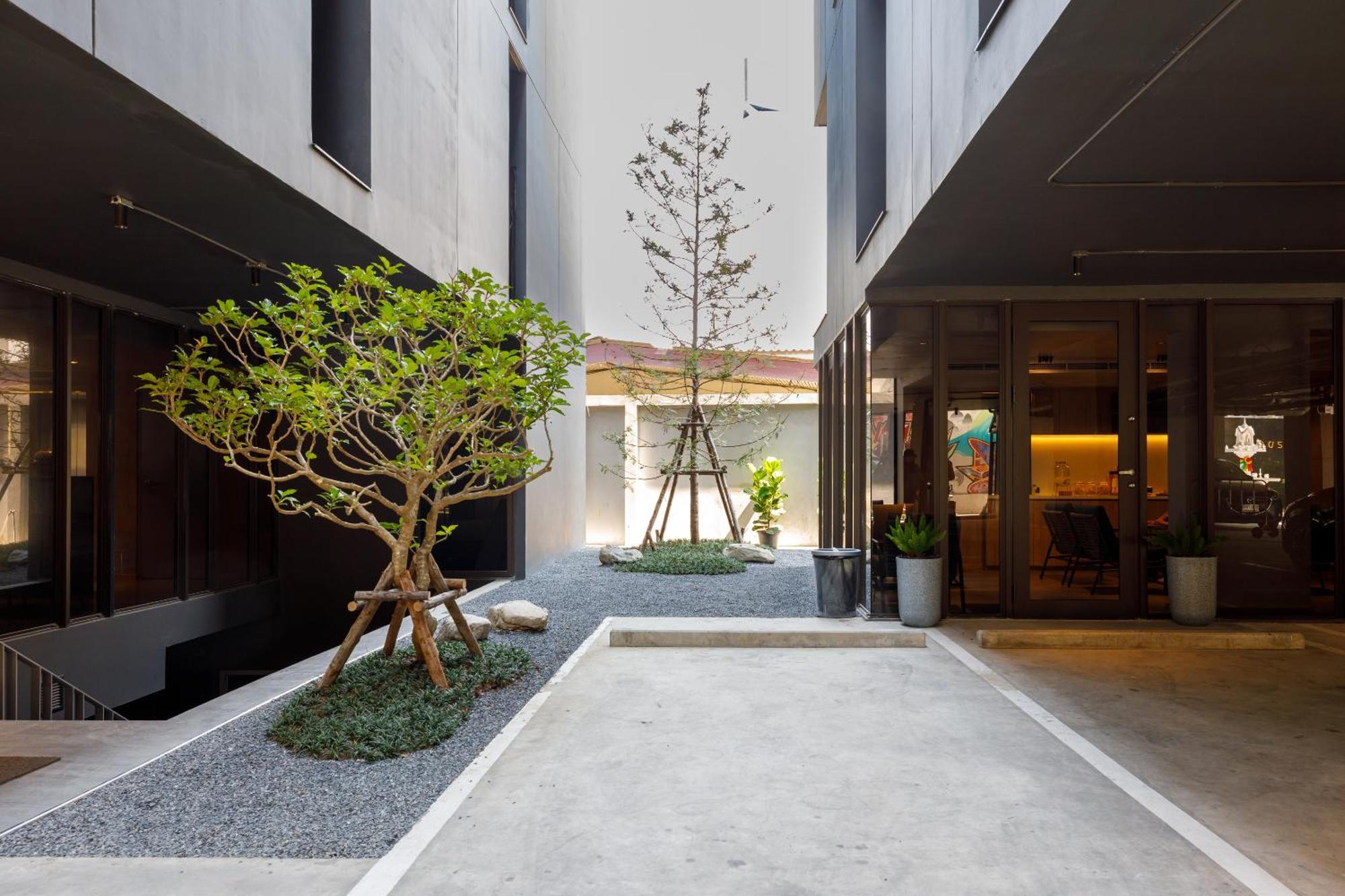 Benjarong Hotel Bangkok Dış mekan fotoğraf